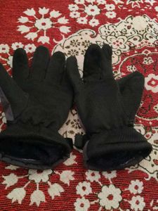 Black Gloves