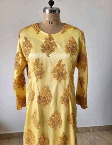 💛Elegant Ethnic Gown