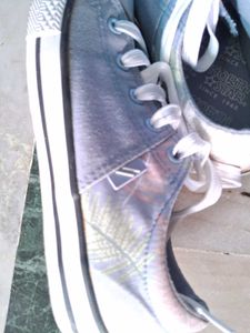 New Bata North Star Women Blue Sneakers