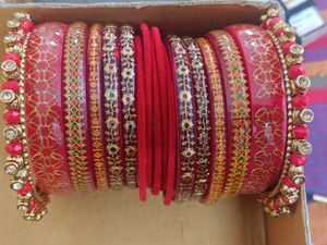Red &amp; Gold Bangle Set