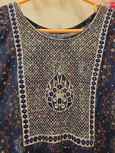 Elegant Women&#39;s Kurta