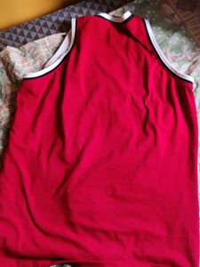 BASKETBALL T SHIRT