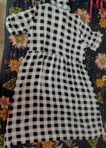Beautiful....Lengthy Front Open Top With