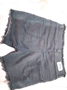 Gray Denim Shorts like new 😍😍😍