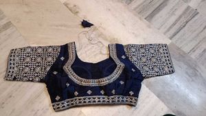 Velvo Silver Blouse