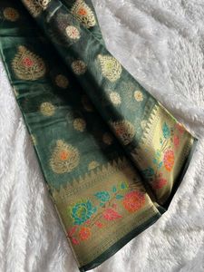 Elegant Green Zari Saree❤️
