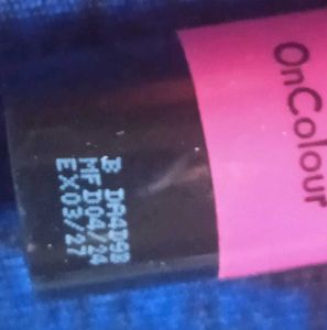 Oriflame Lipstick Oncolour