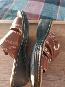 CLARKS PLATFORMS
