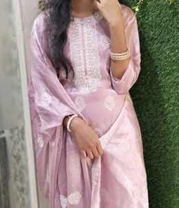 Beautiful lavender emblisshed 3 piece suit perfect