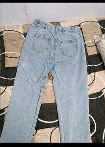 Light Wash Straight Leg Jeans