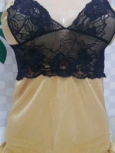 (100)Golden Lace Lingerie Set