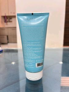 Aqualogica Moisturizer Dot Nd Key Facewash