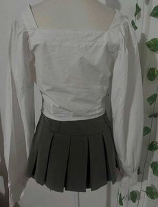 brand new white crop top size:S