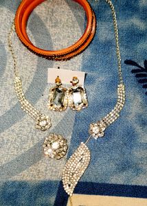 Diamond Stone Necklace Set With Bangles