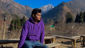 Patterned Button-Down Shirt