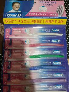 NEW BRANDED ORAL-B  EXTRA SOFT 8 TOOTHBRUSH