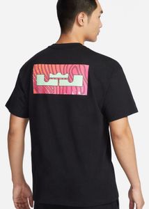 Nike Graphic Tee