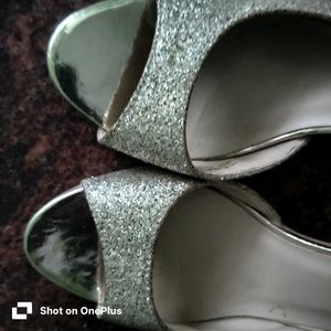 Just once used Sparkling Gold Party Heels