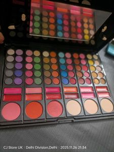 Clamy Makeup Palette