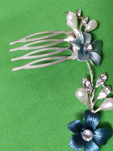 Blue Coloured Hair Assessieries with Pearls an