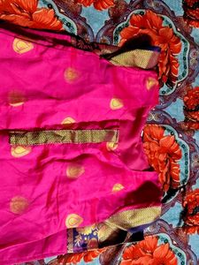 Girls Pink &amp; Gold Kurti