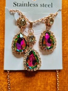 Necklace Set