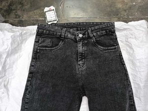 🤗A@18 Size-30 (Sale) Latest Ladies high waist Jea