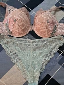 four hnm esmara  bra panty  combo