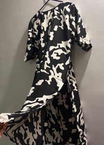 Abstract Print Black &amp; White Dress