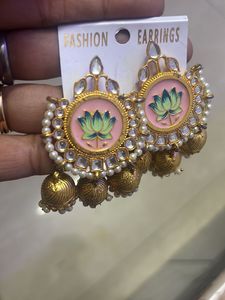 bright gold jhumka