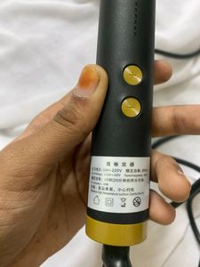 ...Hair Straightener Comb....