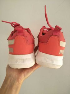 Puma Women Sneakers