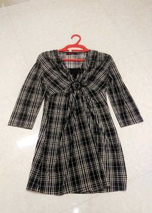 Chic Plaid Dress with Ring Detail