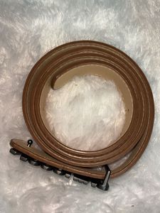 Moschino belt
