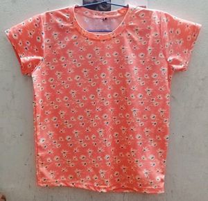 WOMEN TOP