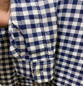 Checked Shirt Bust 38/40