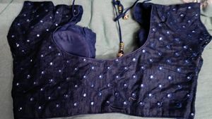 Blouse.