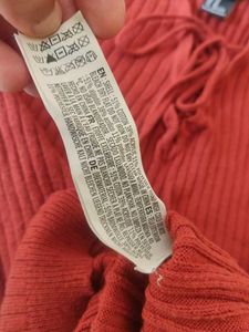 FOREVER 21 Ribbed Knit Lace-Up Top