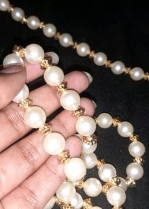 white &amp; golden pearl chain 3 Piece. in 80.