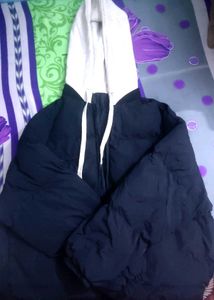 Stylish Black &amp; White Hoodie