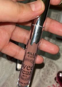 Combo Of 2 Lipsticks