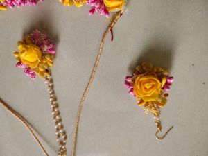 Beautiful Flower Jewellery