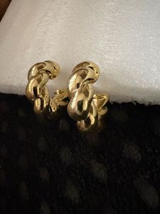 Beautiful Gold  Earrings