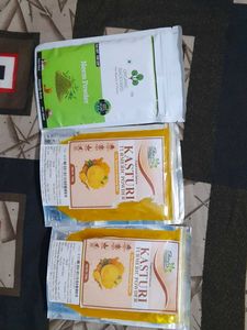 Organic Turmeric And Neem Powder For Face Mask