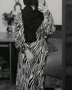 Abaya 💐 With Double Sided Pocket