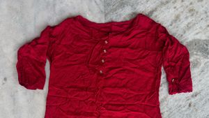 2 Kurtis Pair | Printed Black and Solid red Kurti