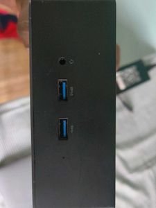 Dell Thunderbolt Docking Station And 180w Charger