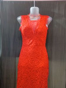 Red Lace Sleeveless Dress