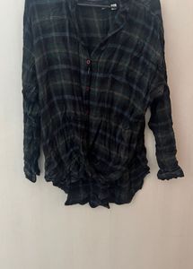 black shirt