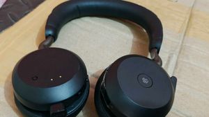 Jabra Evolve2 75Wireless Headphones